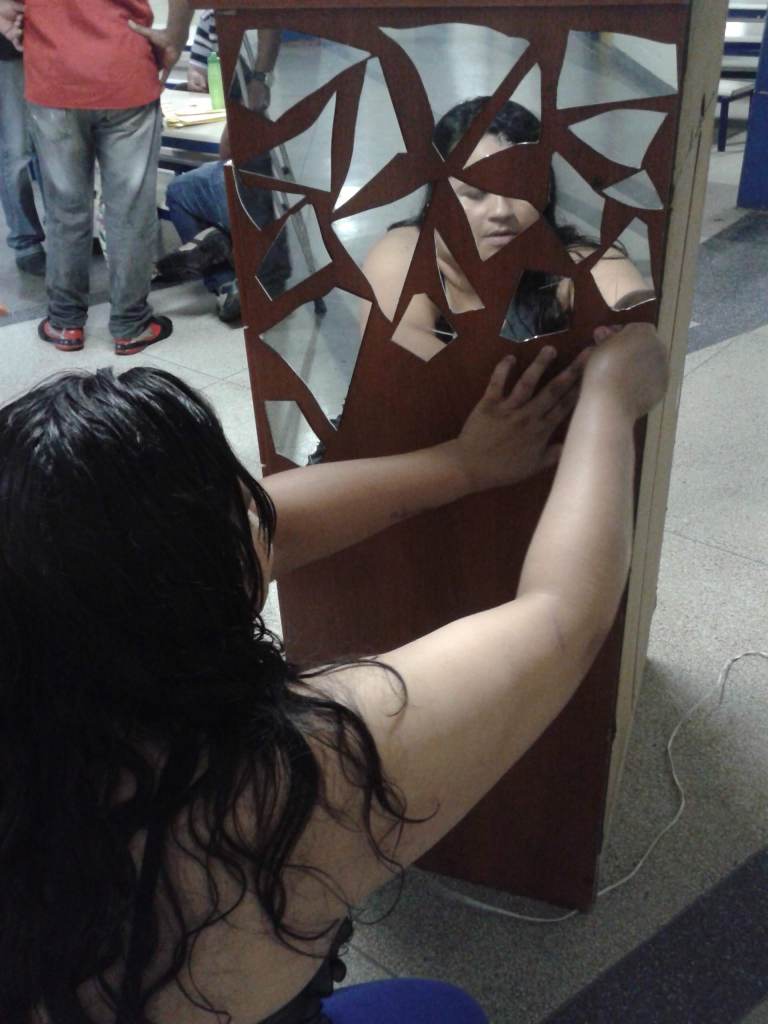 Gavetas do eu – Ressignificação de&nbsp;objeto